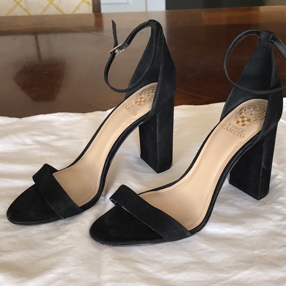 Vince Camuto black party heels